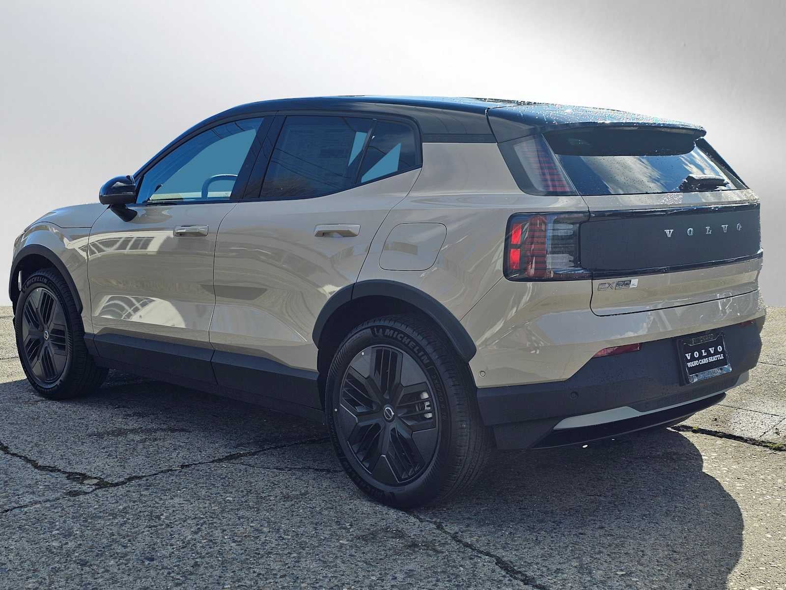2026 Volvo EX30 Cross Country Ultra