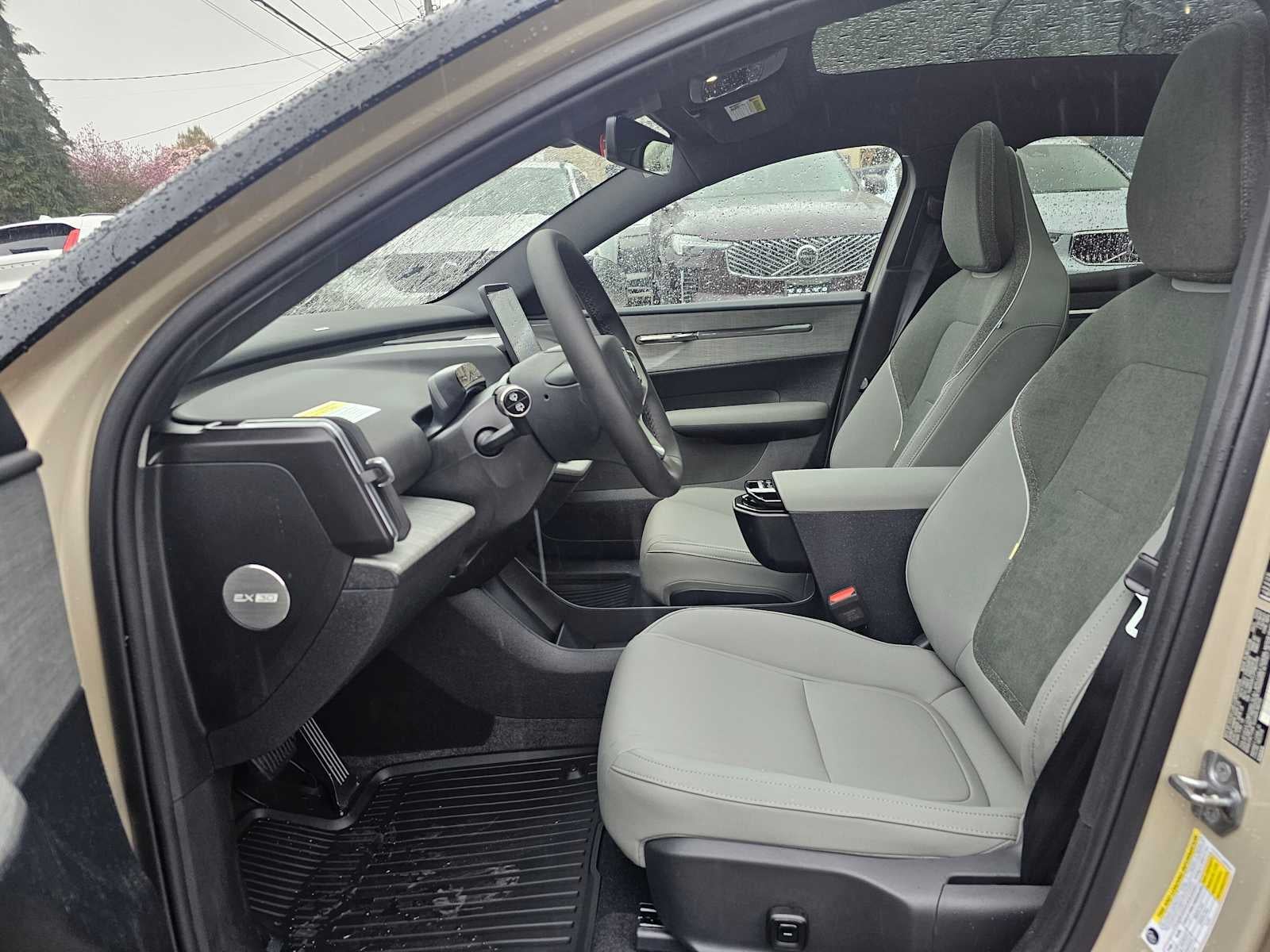 2026 Volvo EX30 Cross Country Ultra