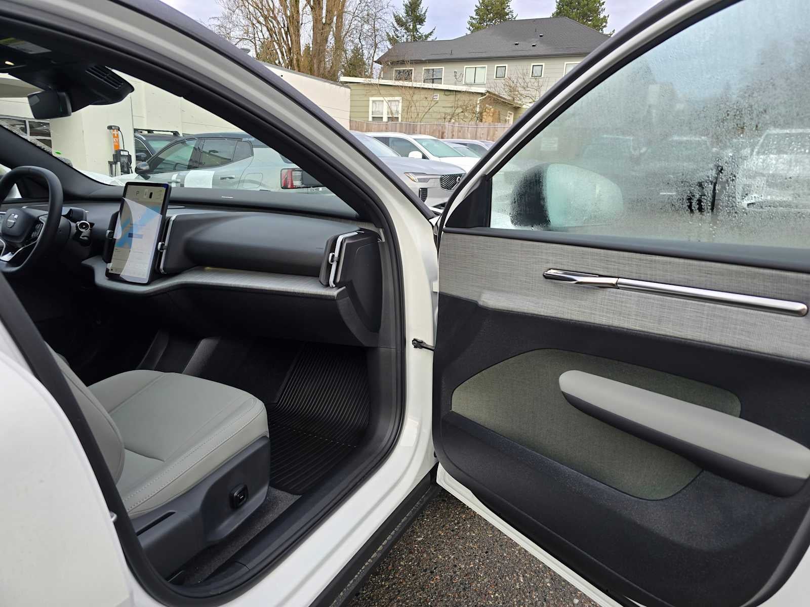 2026 Volvo EX30 Cross Country Ultra