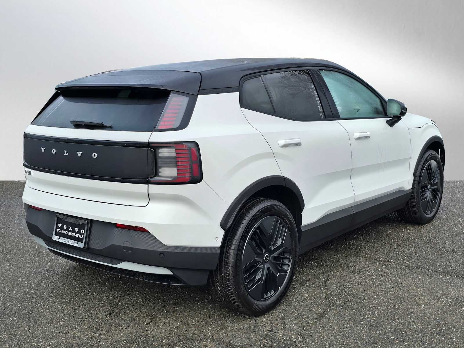 2026 Volvo EX30 Cross Country Ultra