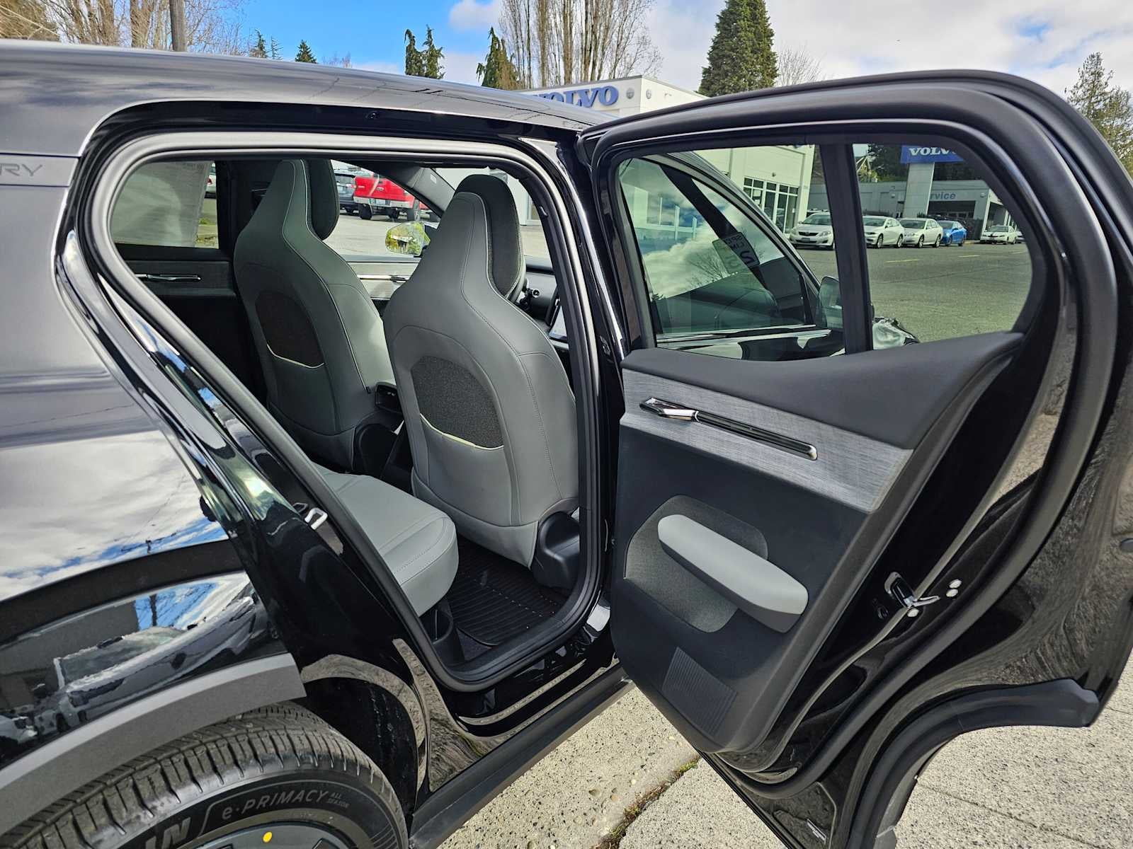 2026 Volvo EX30 Cross Country Ultra