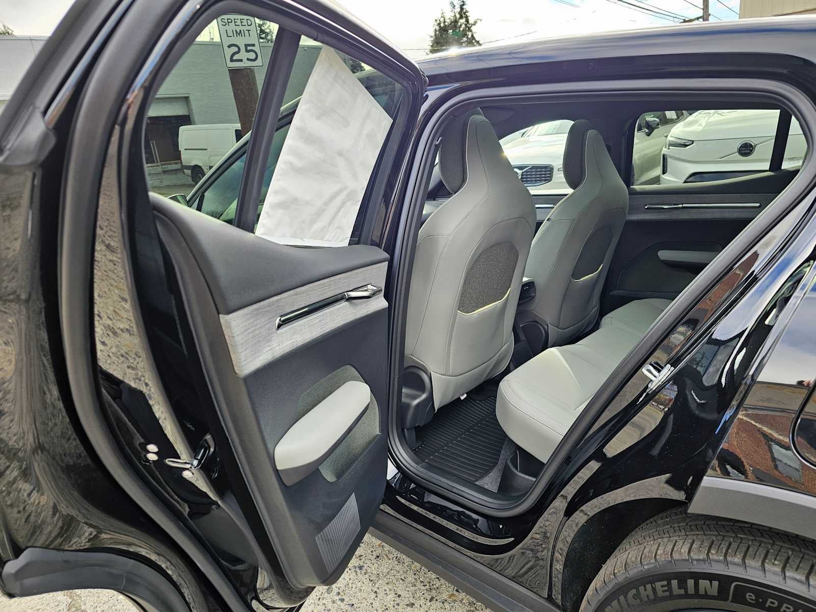 2026 Volvo EX30 Cross Country Ultra