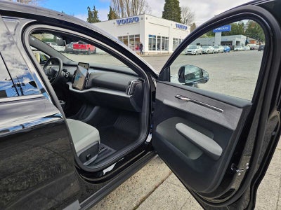 2026 Volvo EX30 Cross Country Ultra