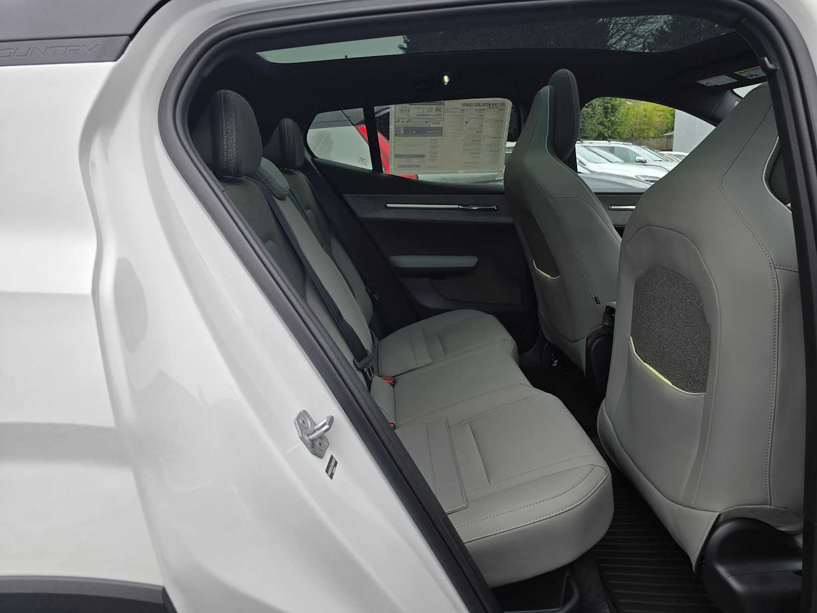 2026 Volvo EX30 Cross Country Ultra