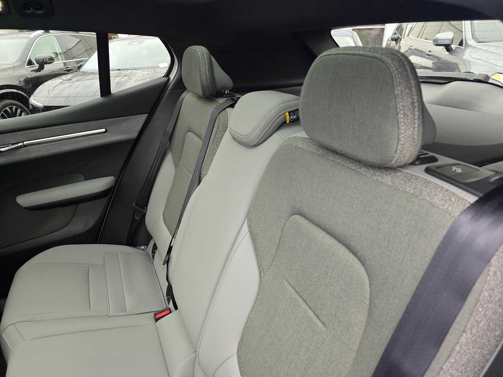 2026 Volvo EX30 Cross Country Ultra