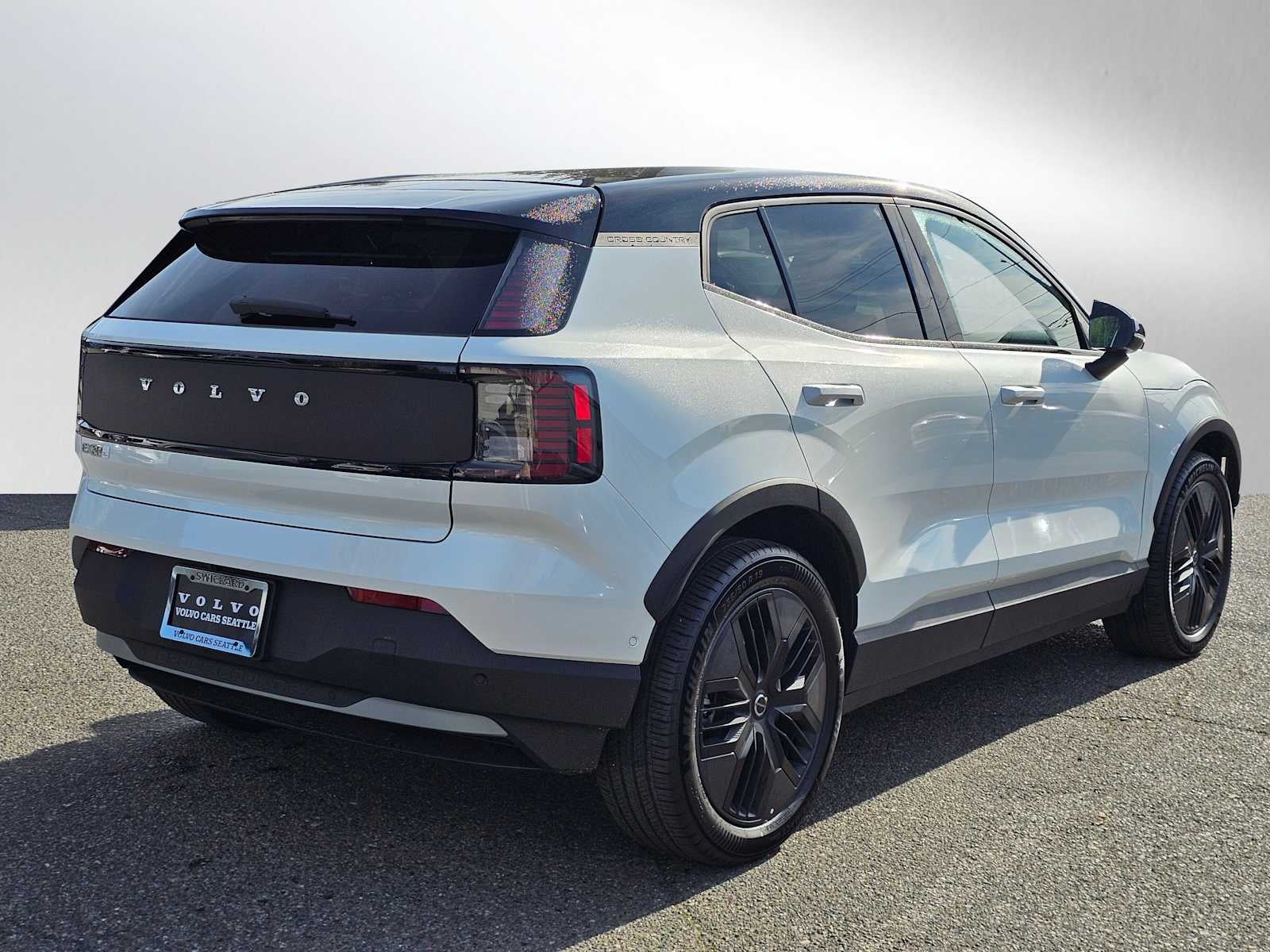 2026 Volvo EX30 Cross Country Ultra