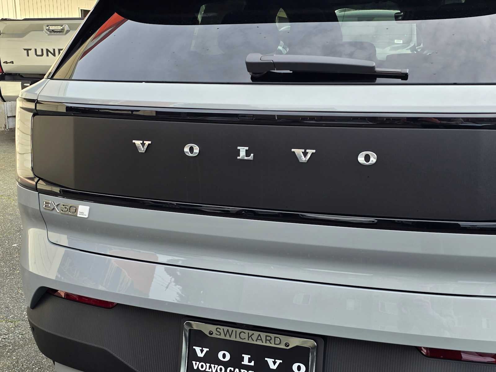 2026 Volvo EX30 Cross Country Ultra