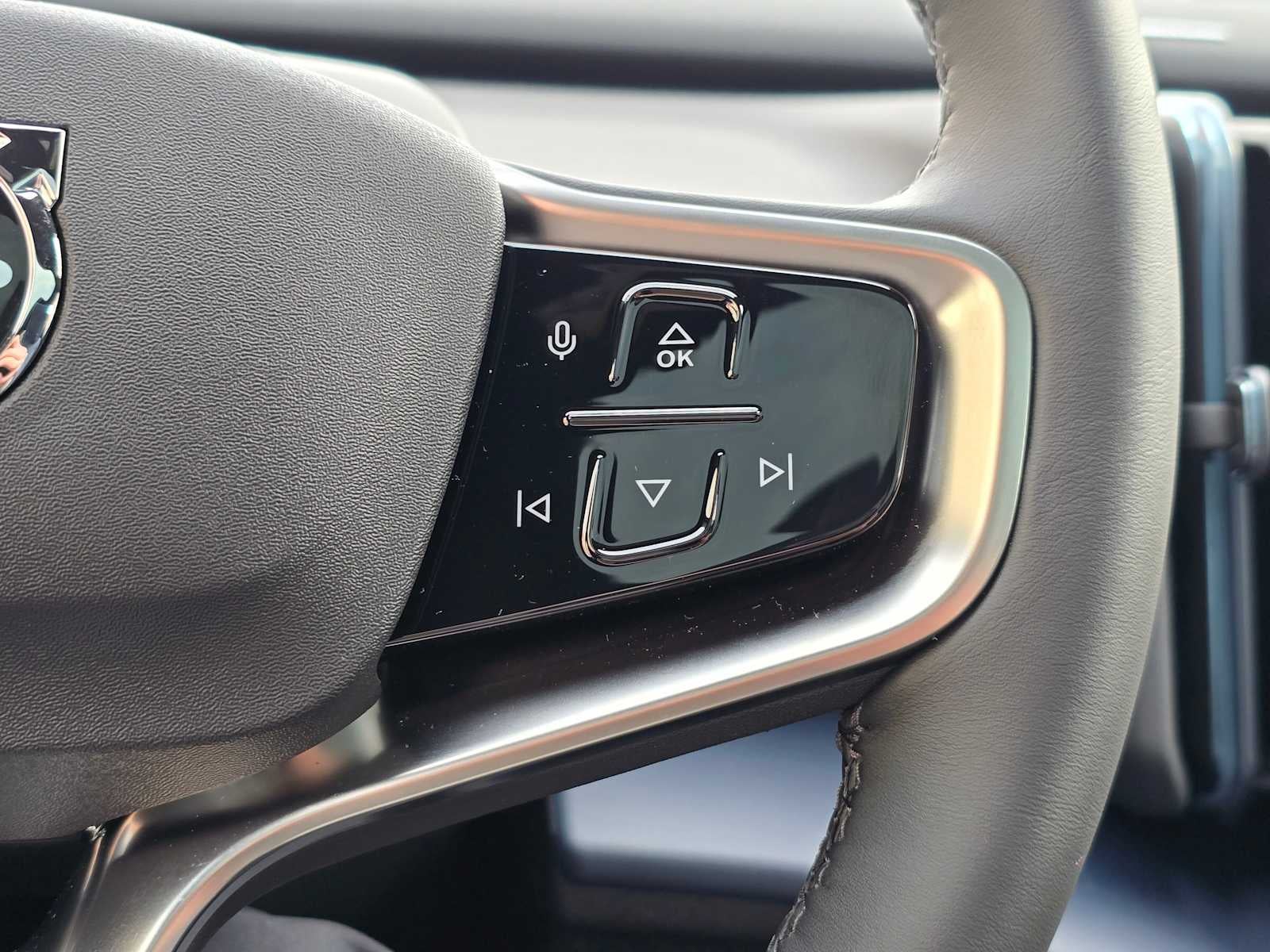 2026 Volvo EX30 Cross Country Ultra