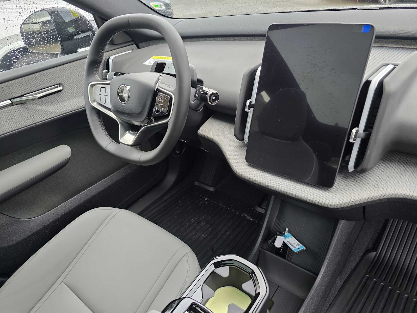 2026 Volvo EX30 Cross Country Ultra