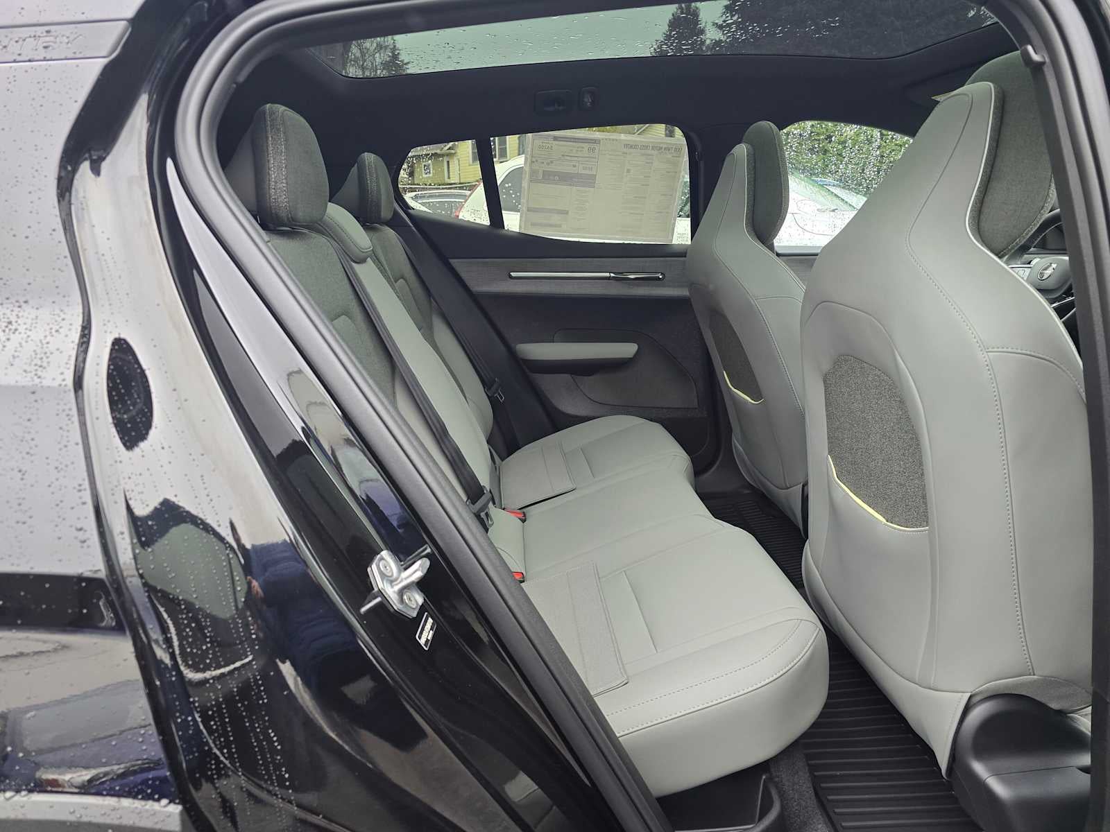 2026 Volvo EX30 Cross Country Ultra