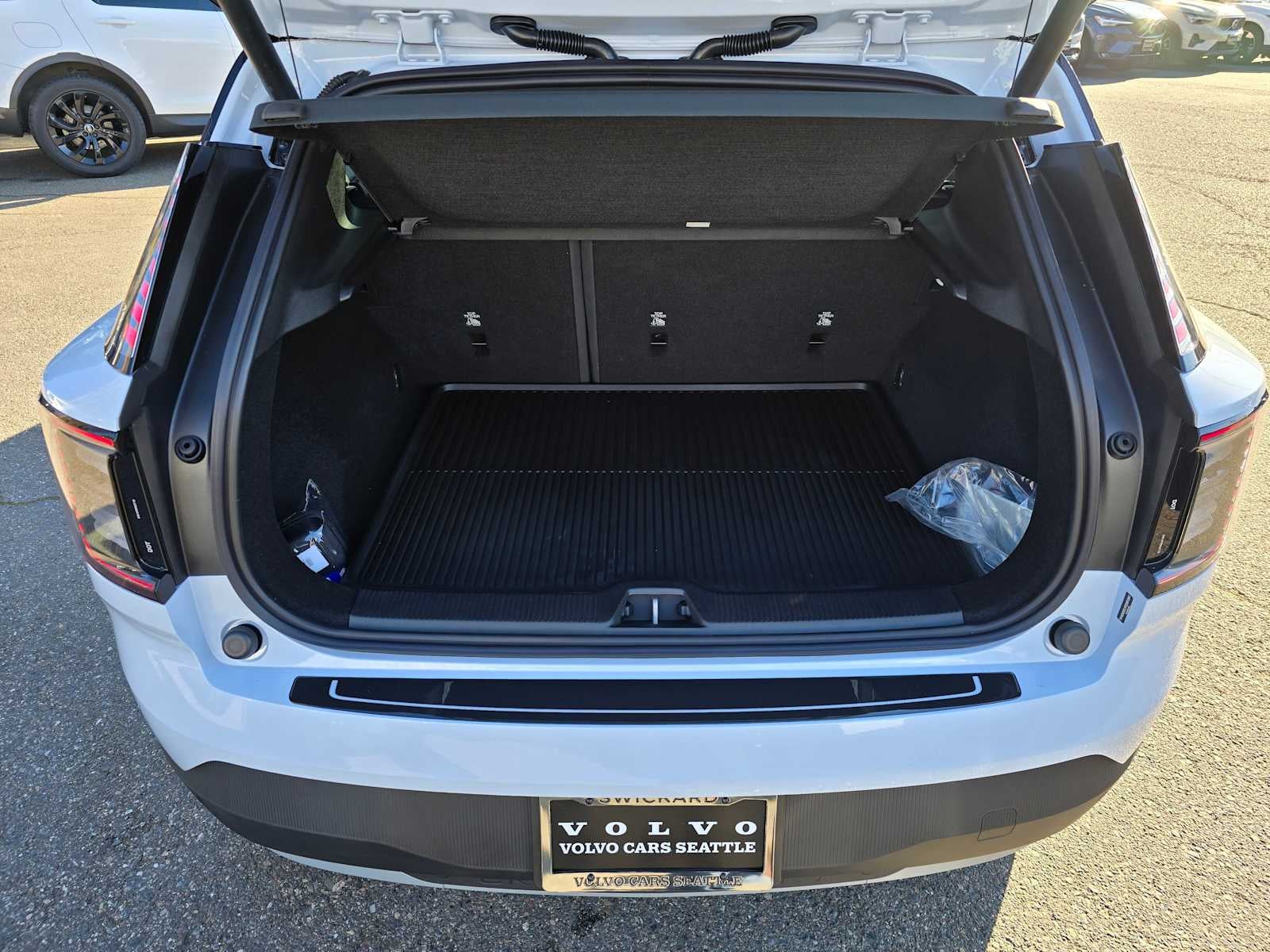 2026 Volvo EX30 Cross Country Ultra