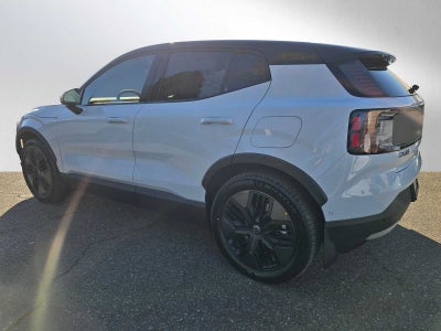 2026 Volvo EX30 Cross Country Ultra