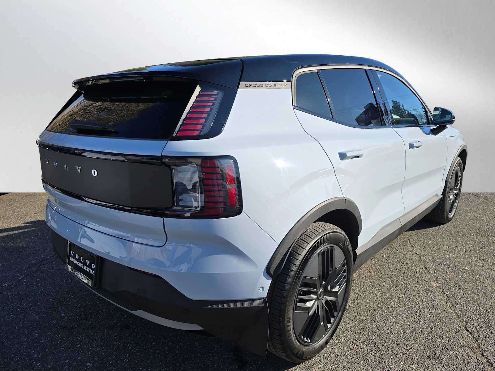 2026 Volvo EX30 Cross Country Ultra