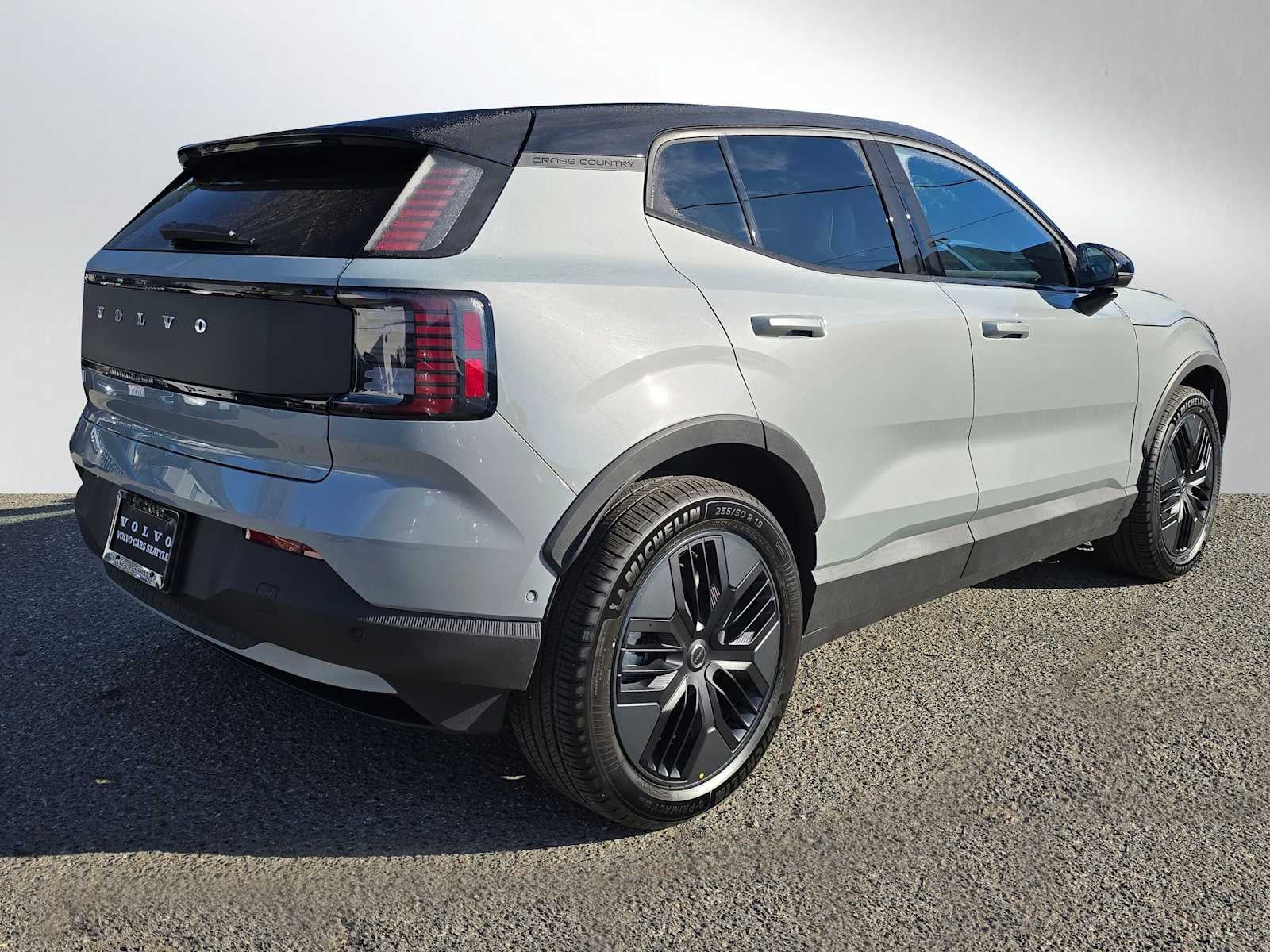 2026 Volvo EX30 Cross Country Ultra