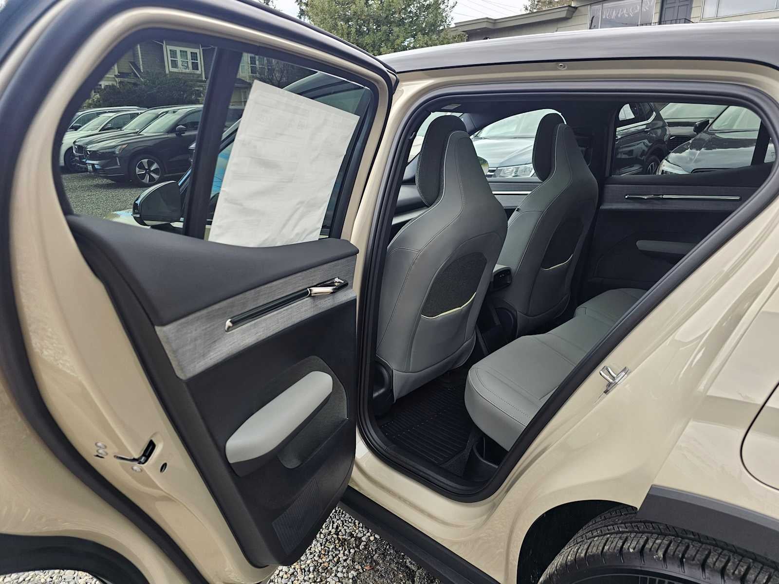 2026 Volvo EX30 Cross Country Ultra