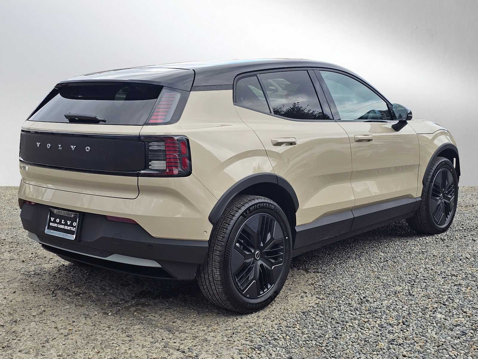 2026 Volvo EX30 Cross Country Ultra