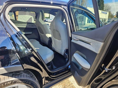 2026 Volvo EX30 Cross Country Ultra