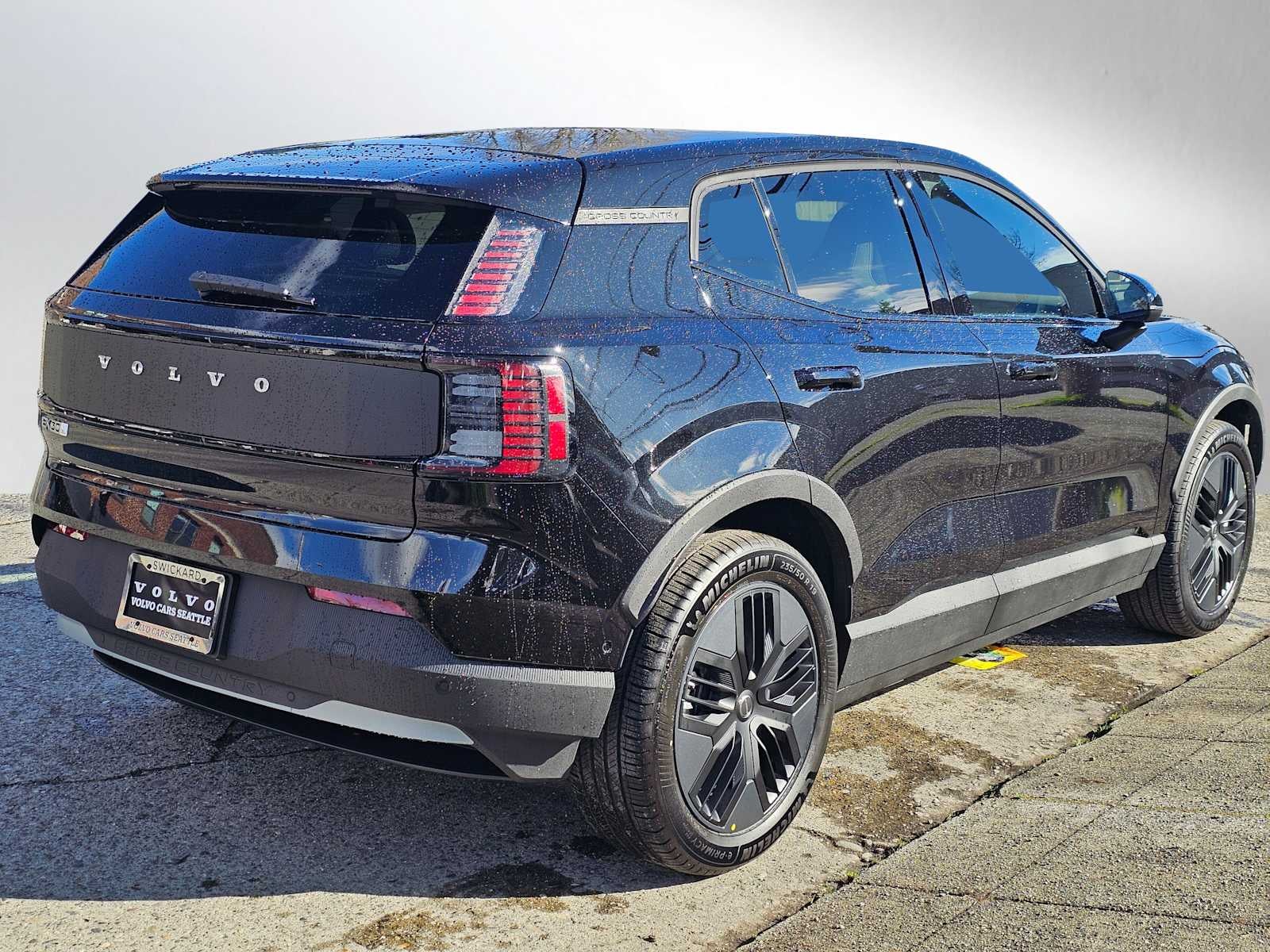 2026 Volvo EX30 Cross Country Ultra