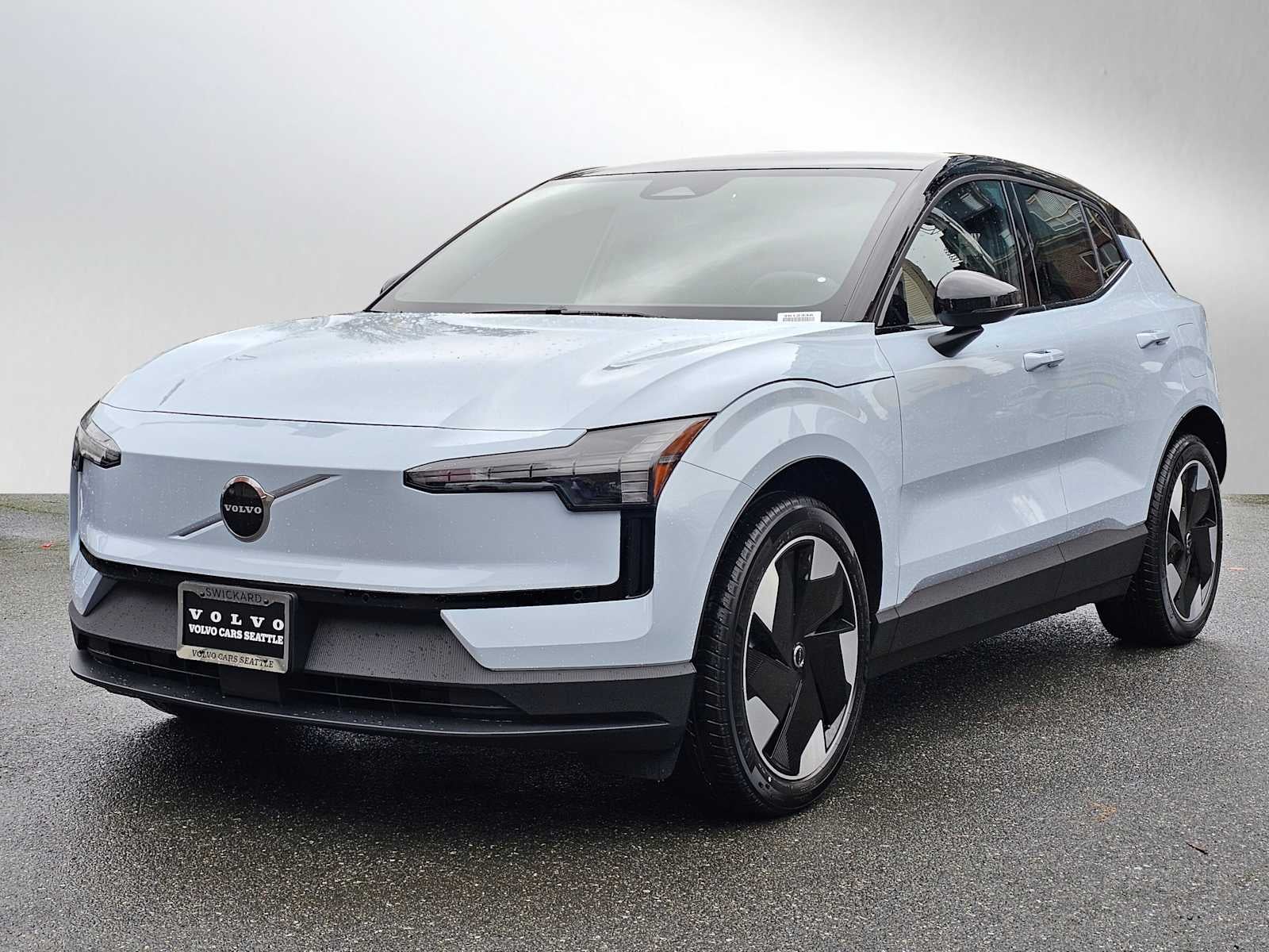 2026 Volvo EX30 Plus