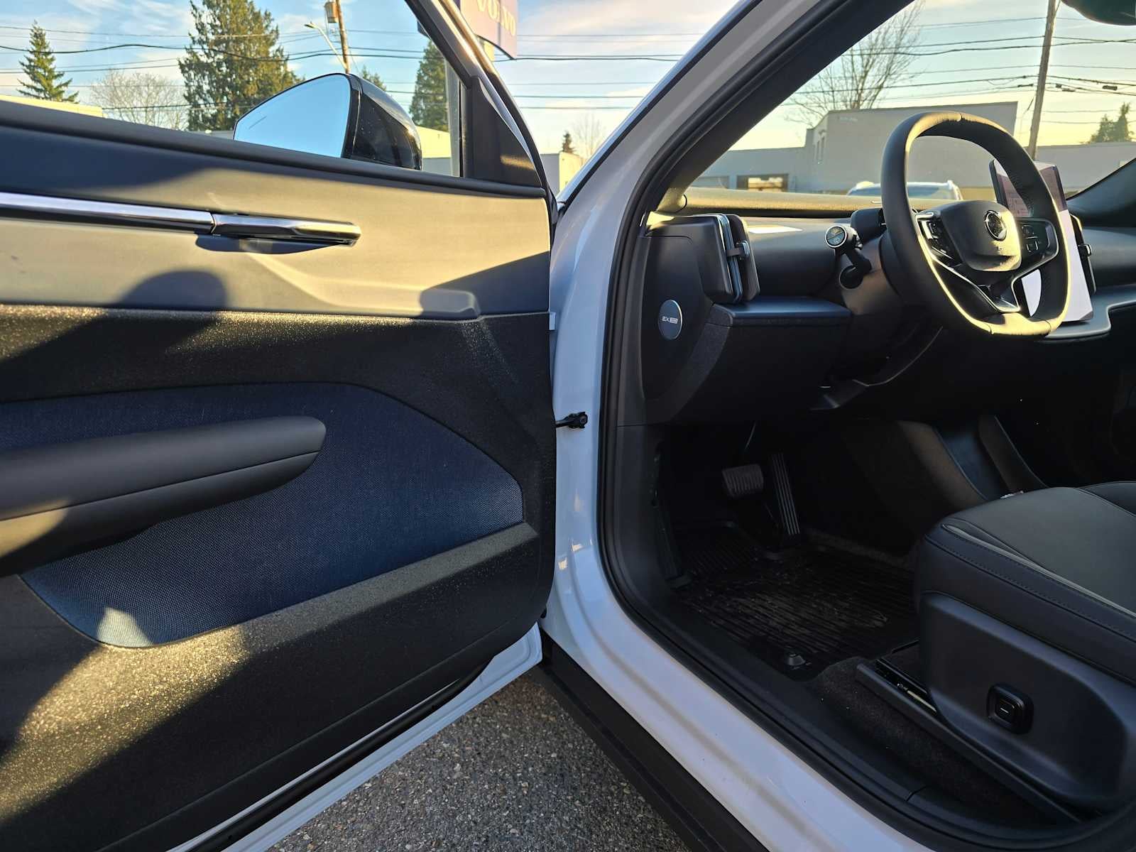 2026 Volvo EX30 Plus