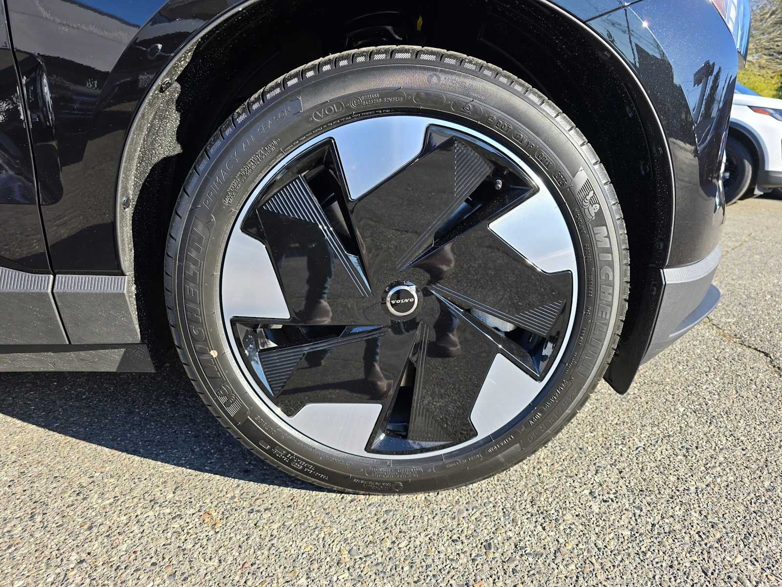 2026 Volvo EX30 Plus