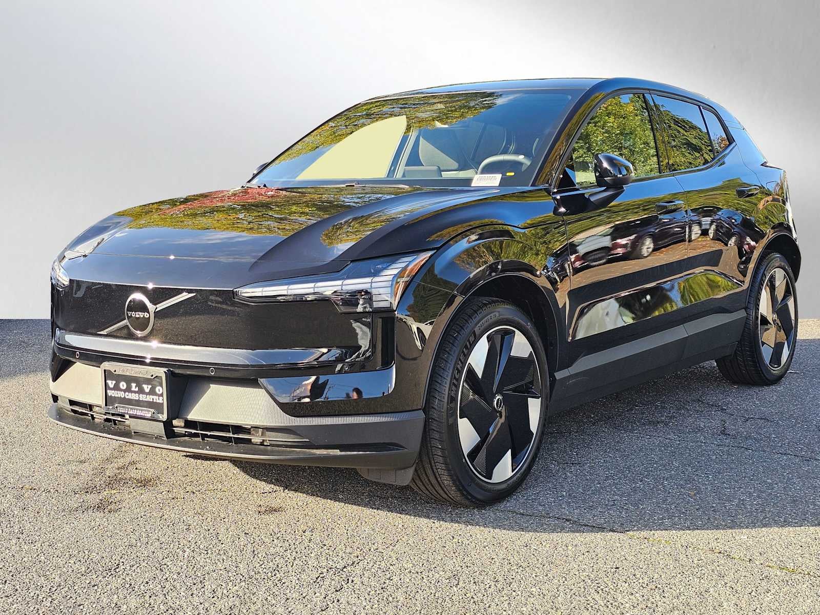 2025 Volvo EX30 Plus