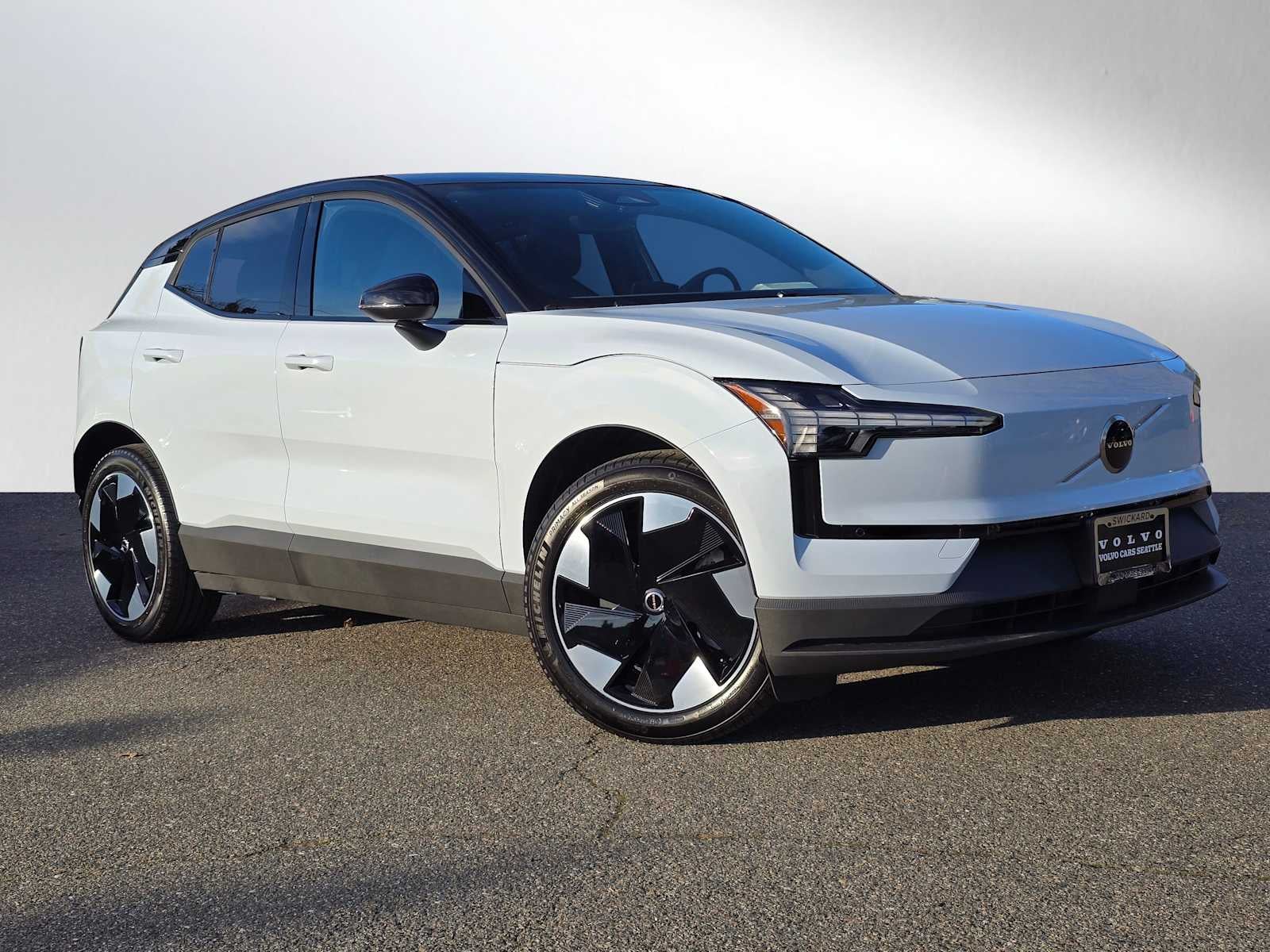 2026 Volvo EX30 Plus