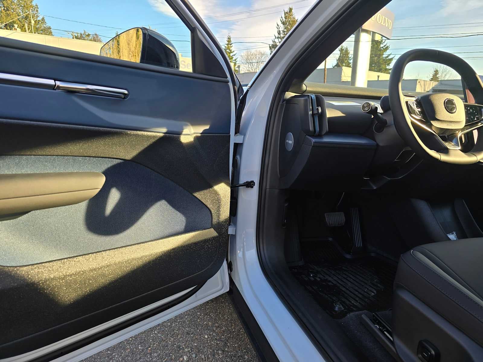 2026 Volvo EX30 Plus