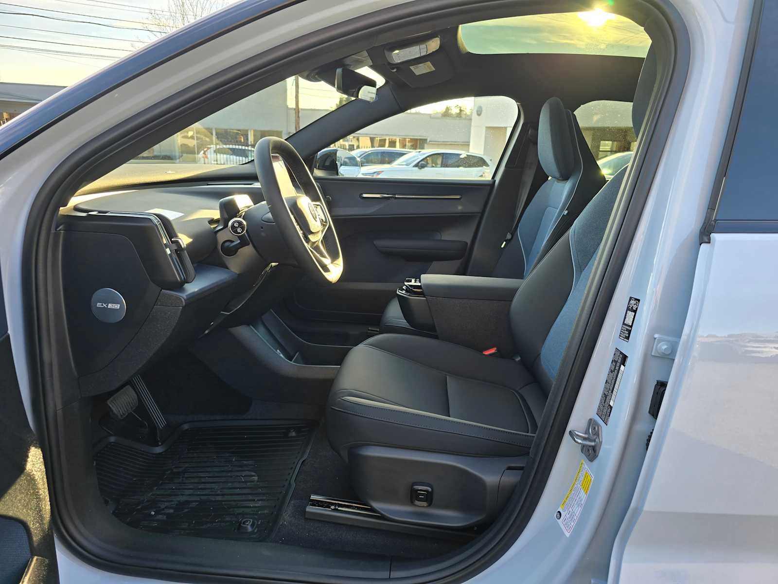 2026 Volvo EX30 Plus