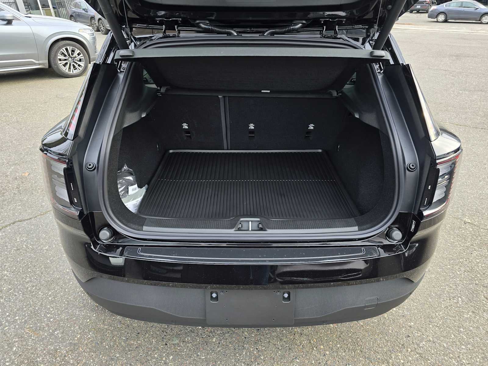 2026 Volvo EX30 Plus