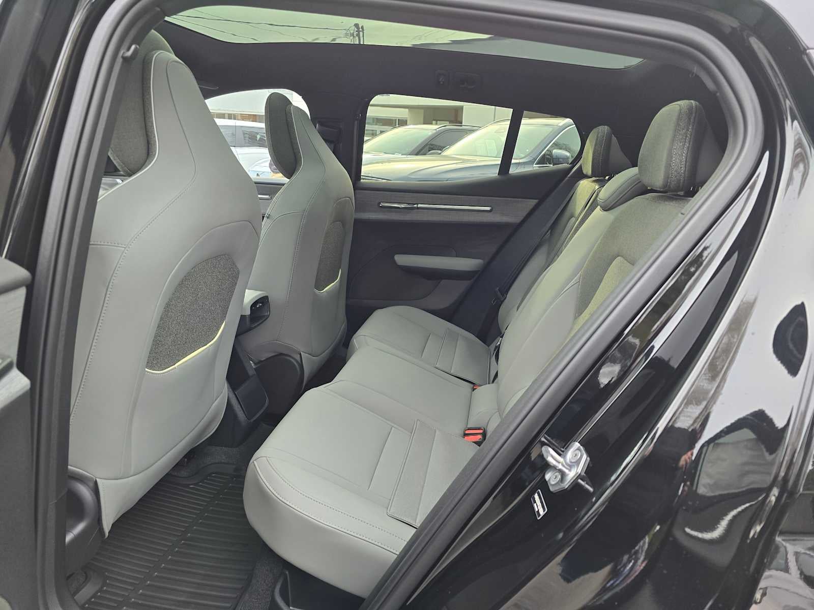 2026 Volvo EX30 Plus