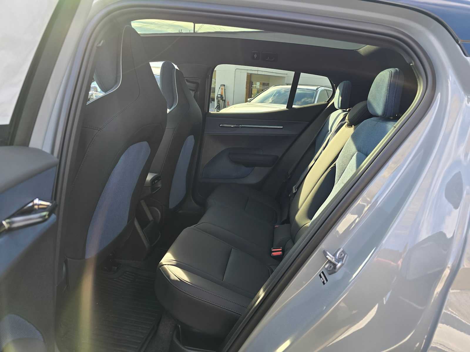 2026 Volvo EX30 Plus