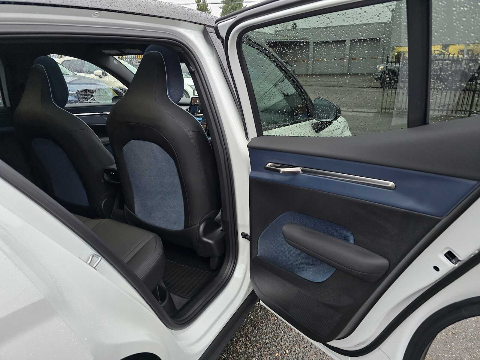 2026 Volvo EX30 Plus