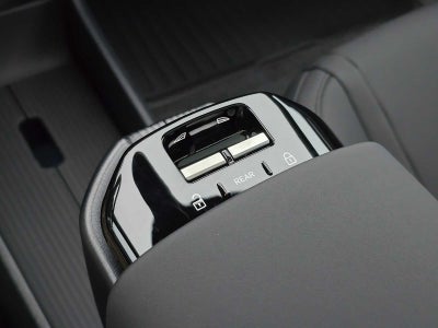 2026 Volvo EX30 Plus