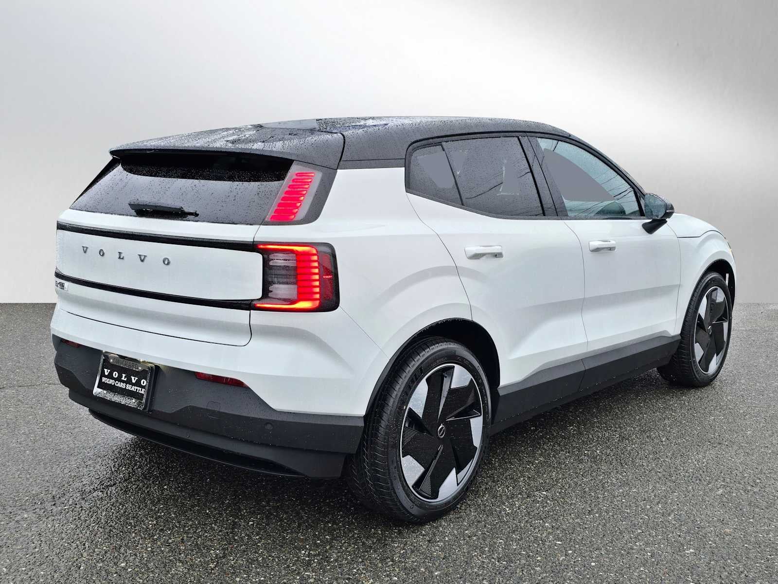 2026 Volvo EX30 Plus