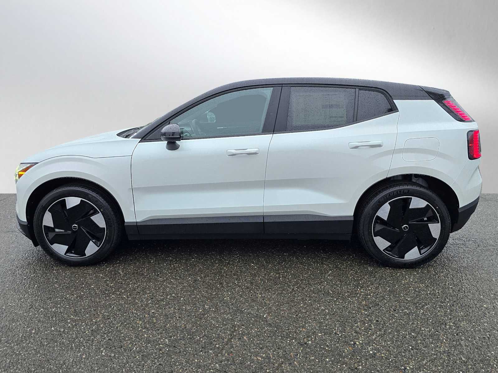 2026 Volvo EX30 Plus
