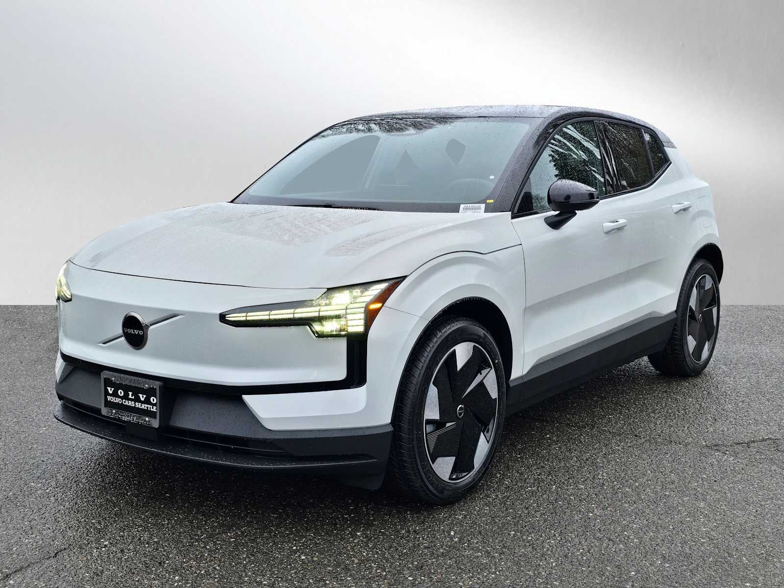 2026 Volvo EX30 Plus