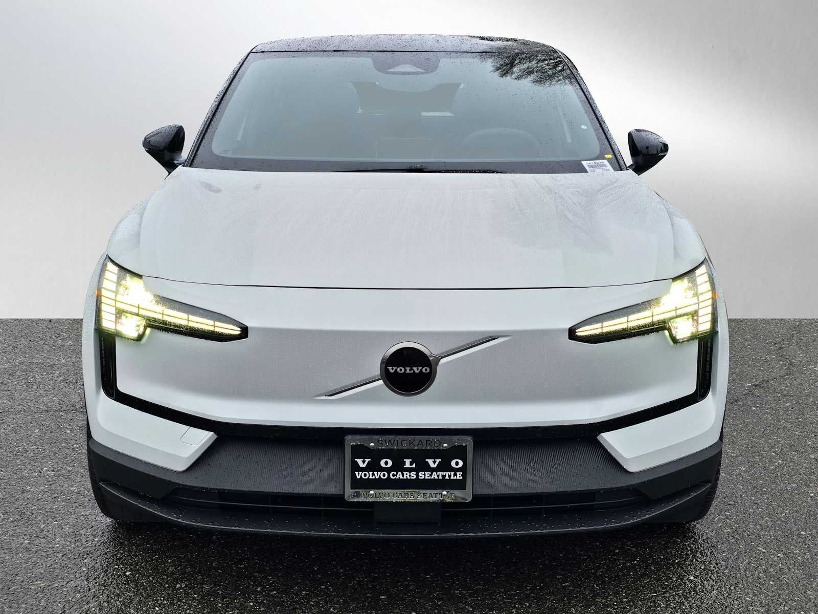 2026 Volvo EX30 Plus