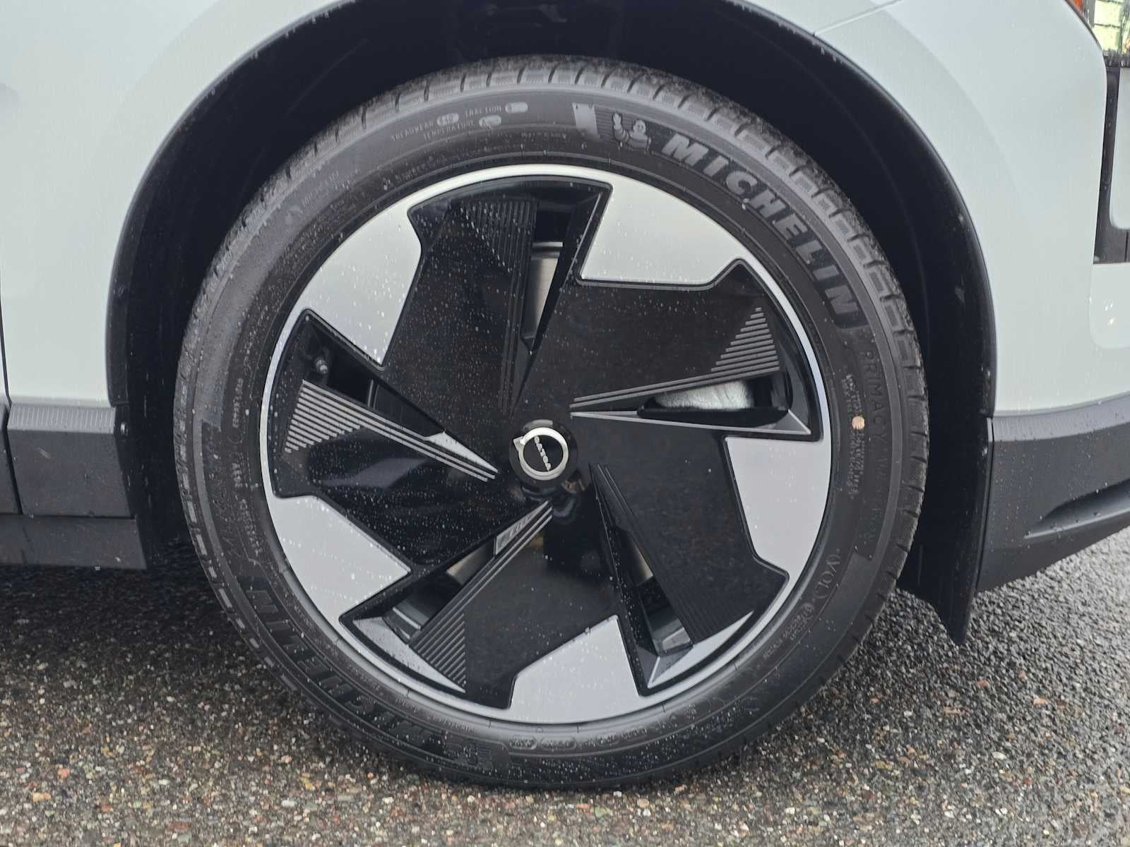 2026 Volvo EX30 Plus