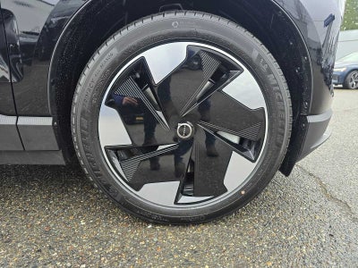 2026 Volvo EX30 Plus