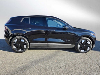 2026 Volvo EX30 Plus