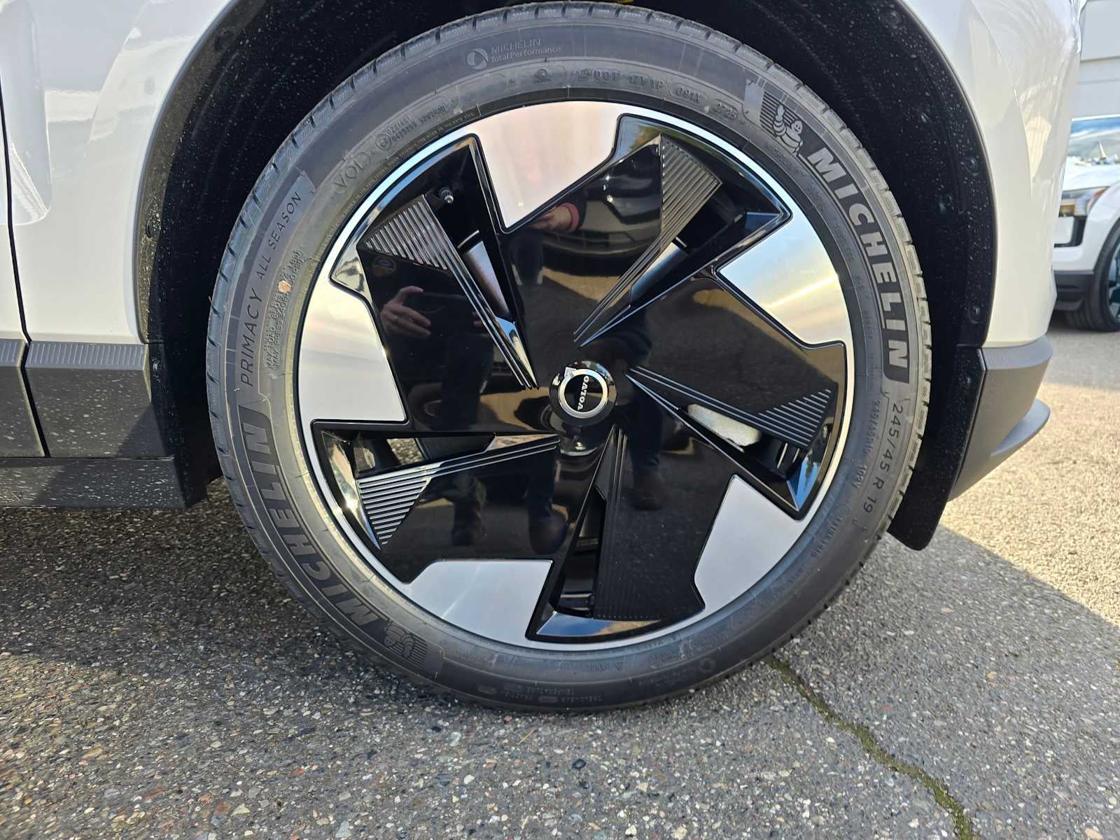 2026 Volvo EX30 Plus