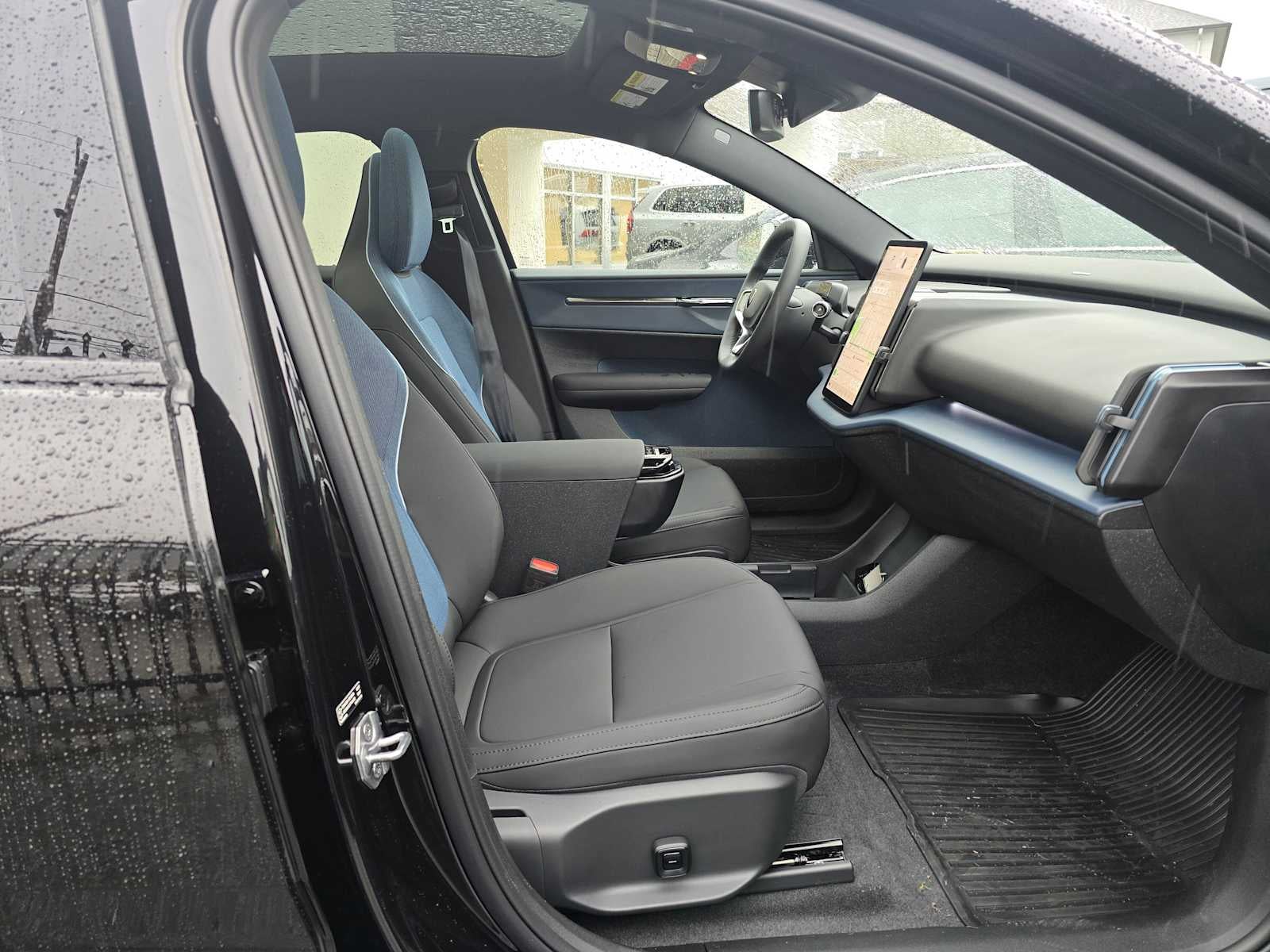 2026 Volvo EX30 Ultra