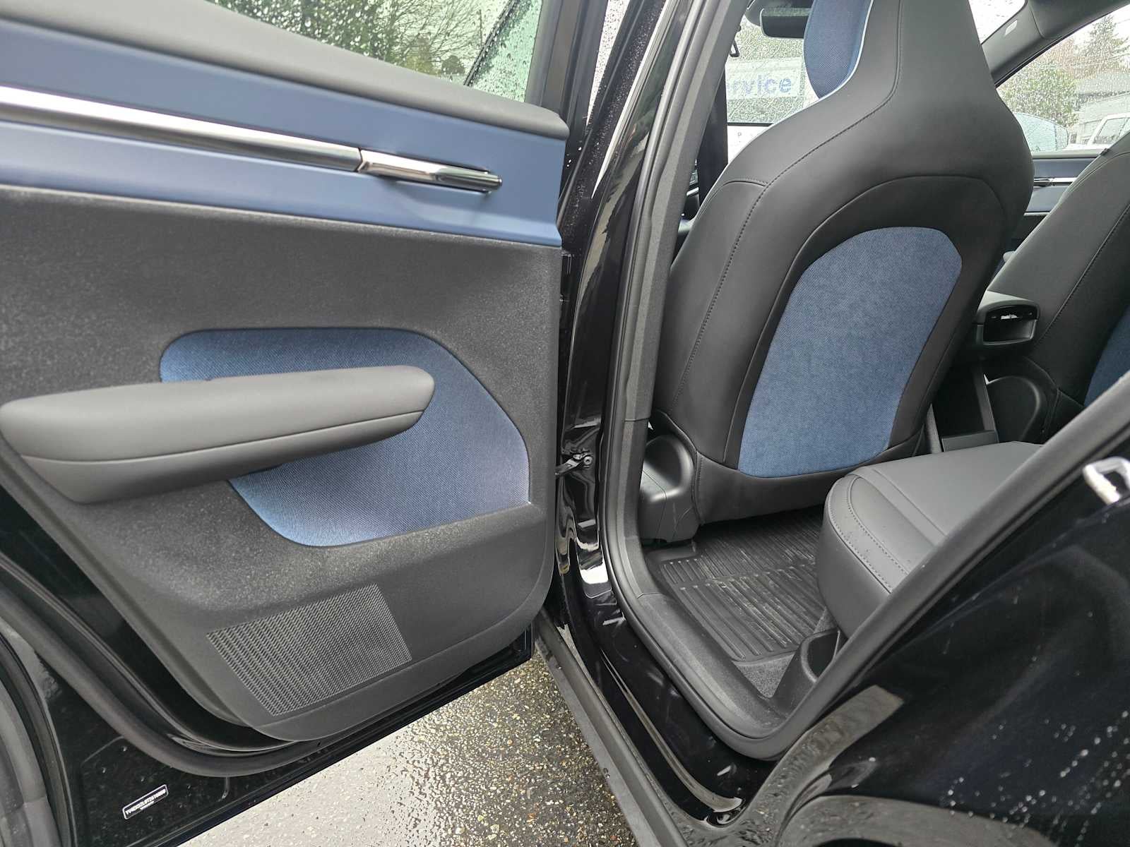2026 Volvo EX30 Ultra