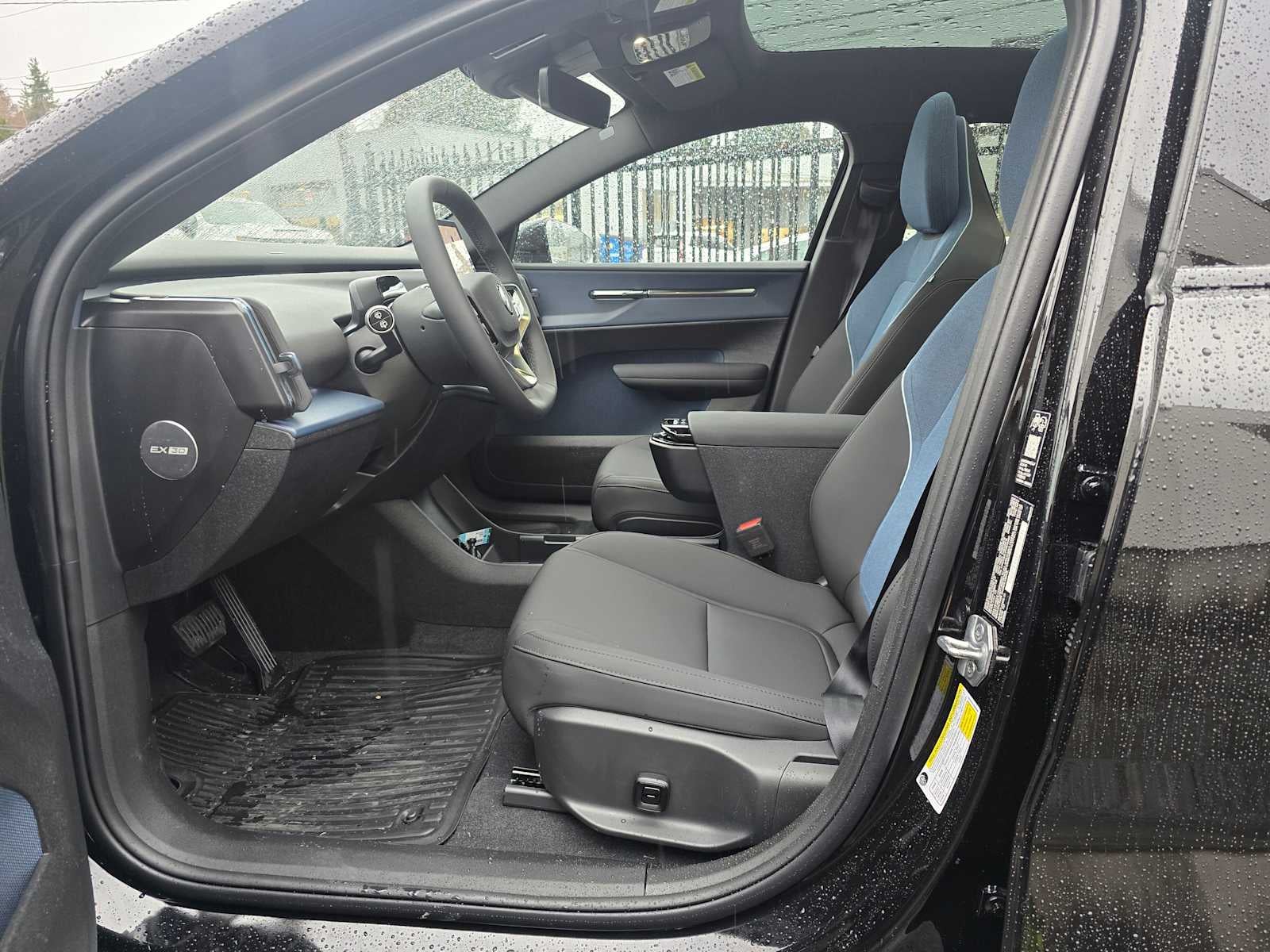 2026 Volvo EX30 Ultra