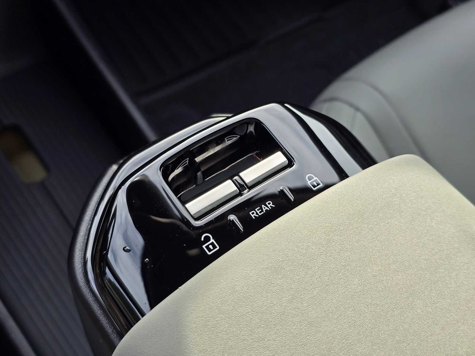 2026 Volvo EX30 Ultra