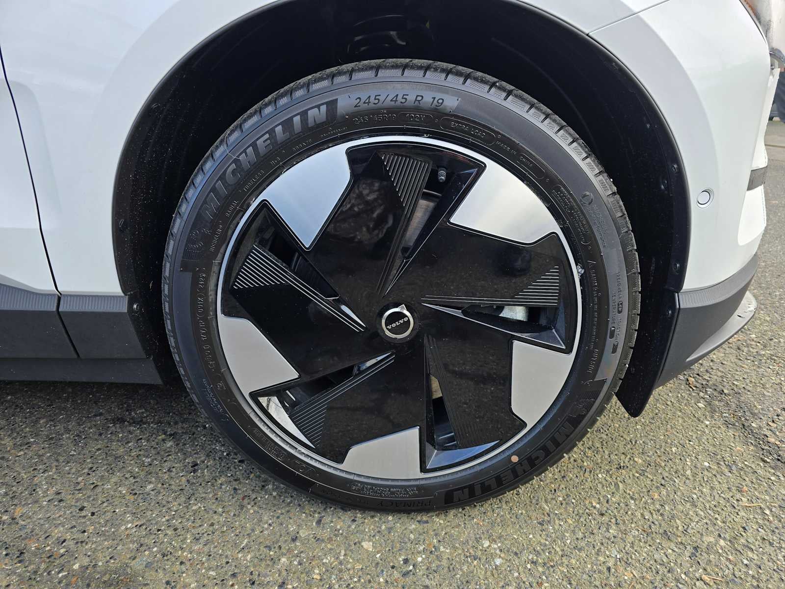 2026 Volvo EX30 Ultra