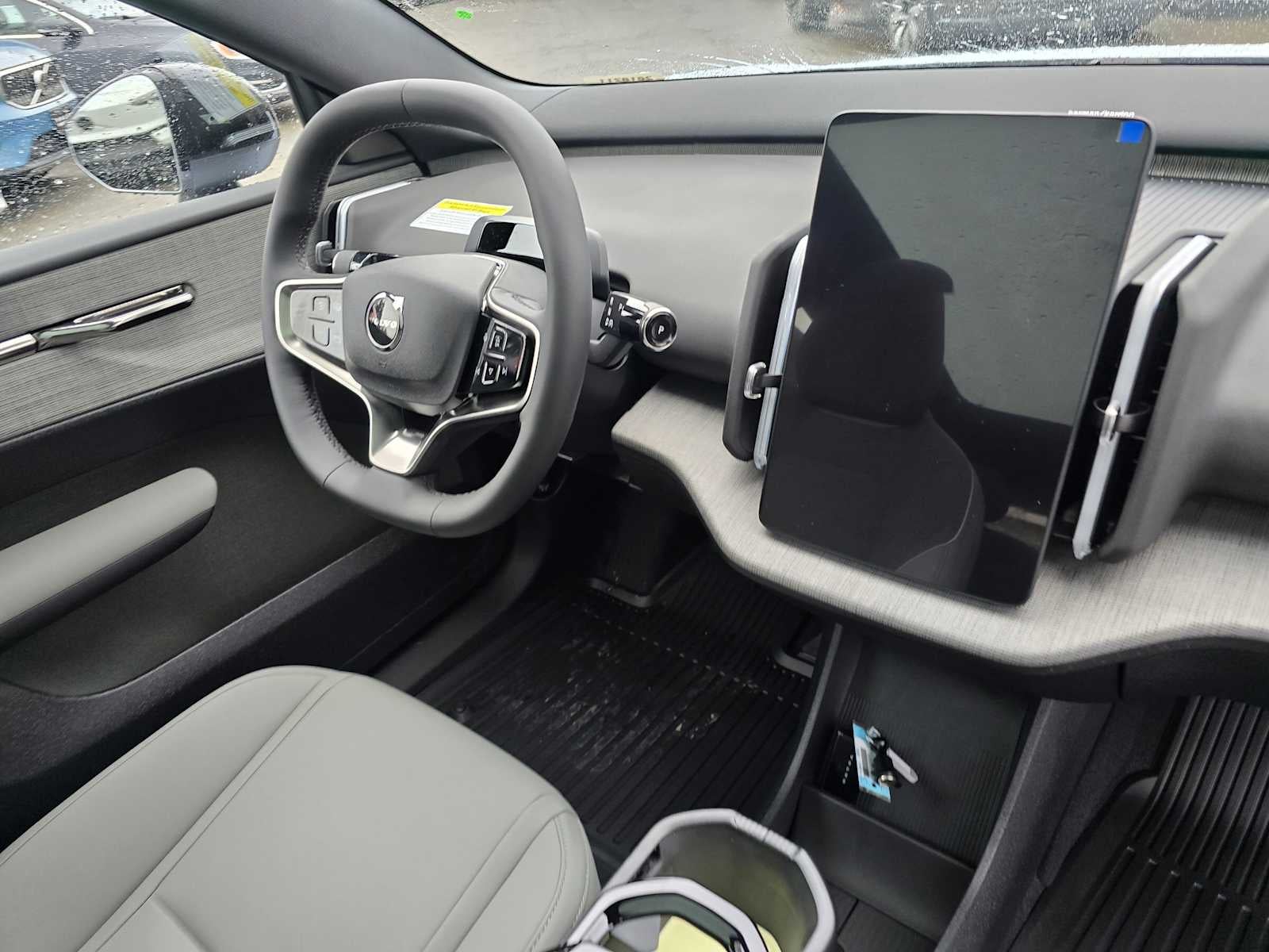 2026 Volvo EX30 Ultra