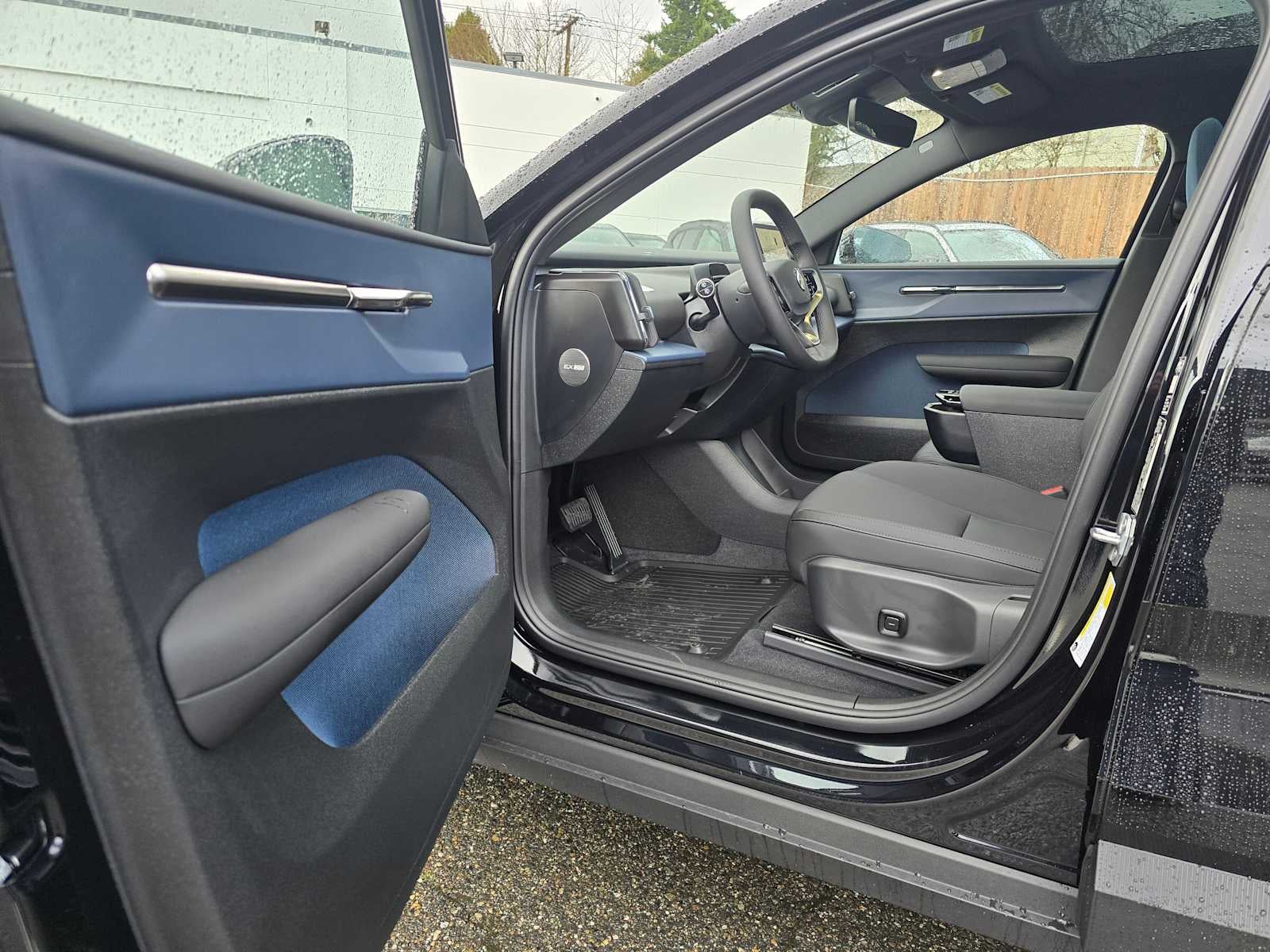 2026 Volvo EX30 Ultra