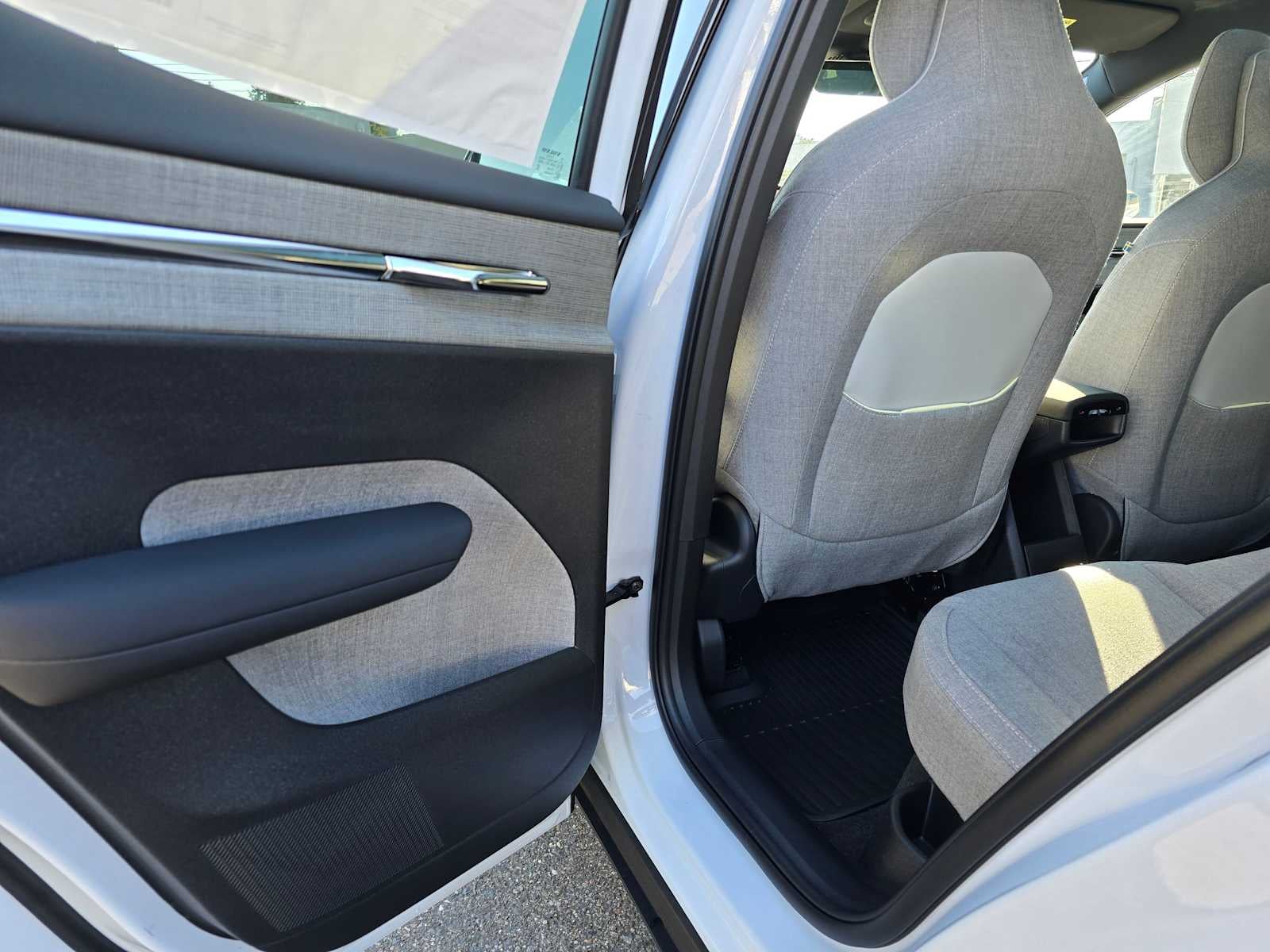 2026 Volvo EX30 Ultra